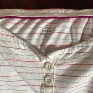 ⭐️ 3/$10 Women’s T by Talbot’s, 100% cotton, long-sleeve Henley striped shirt.M.
